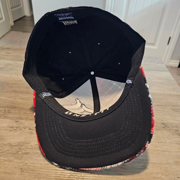 Vintage Louisville Cardinals Fitted Hat Red Plaid L Logo Script Embroidered NCAA - Picture 9 of 11